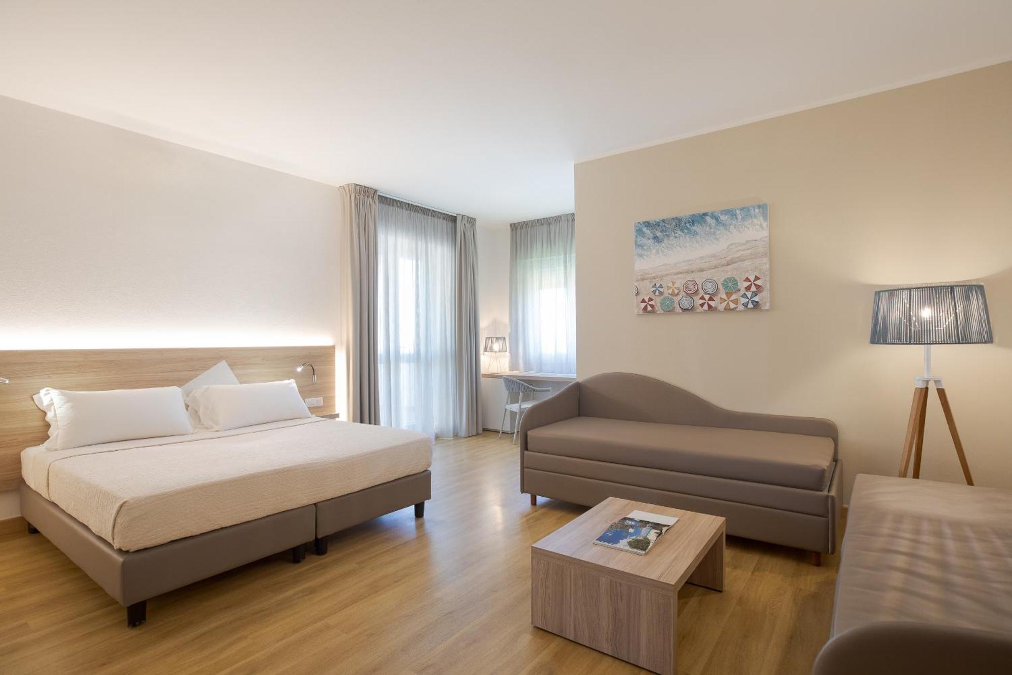 Lu' Hotel Porto Pino SantʼAnna Arresi Buitenkant foto